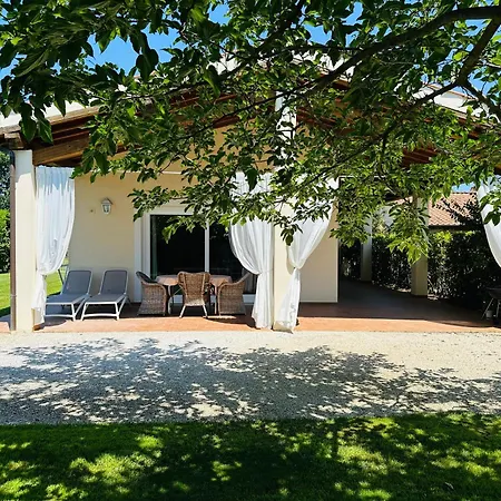 Relais Le Fornacelle Apartmanhotel 3*