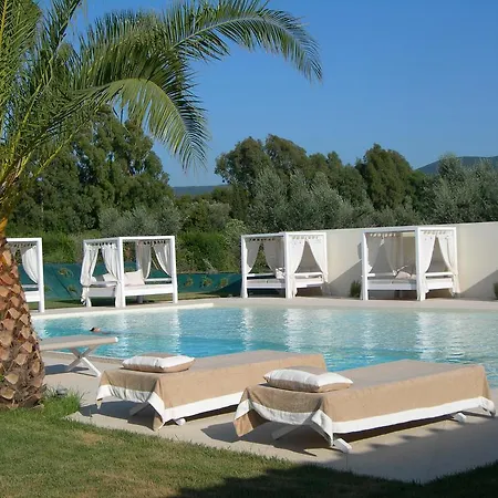 Apartmanhotel Relais Le Fornacelle 3*
