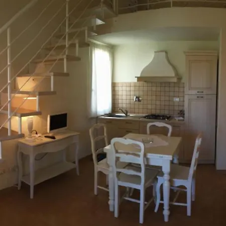 Relais Le Fornacelle Aparthotel 4*