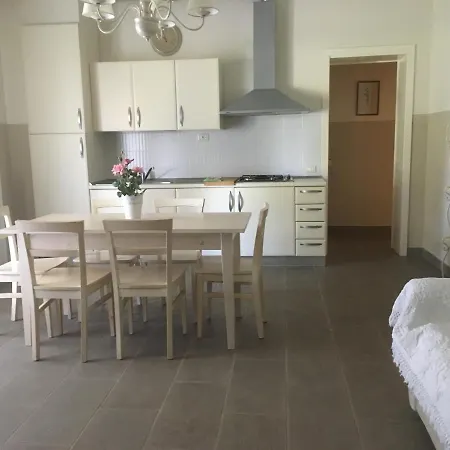 Aparthotel Relais Le Fornacelle Castagneto Carducci